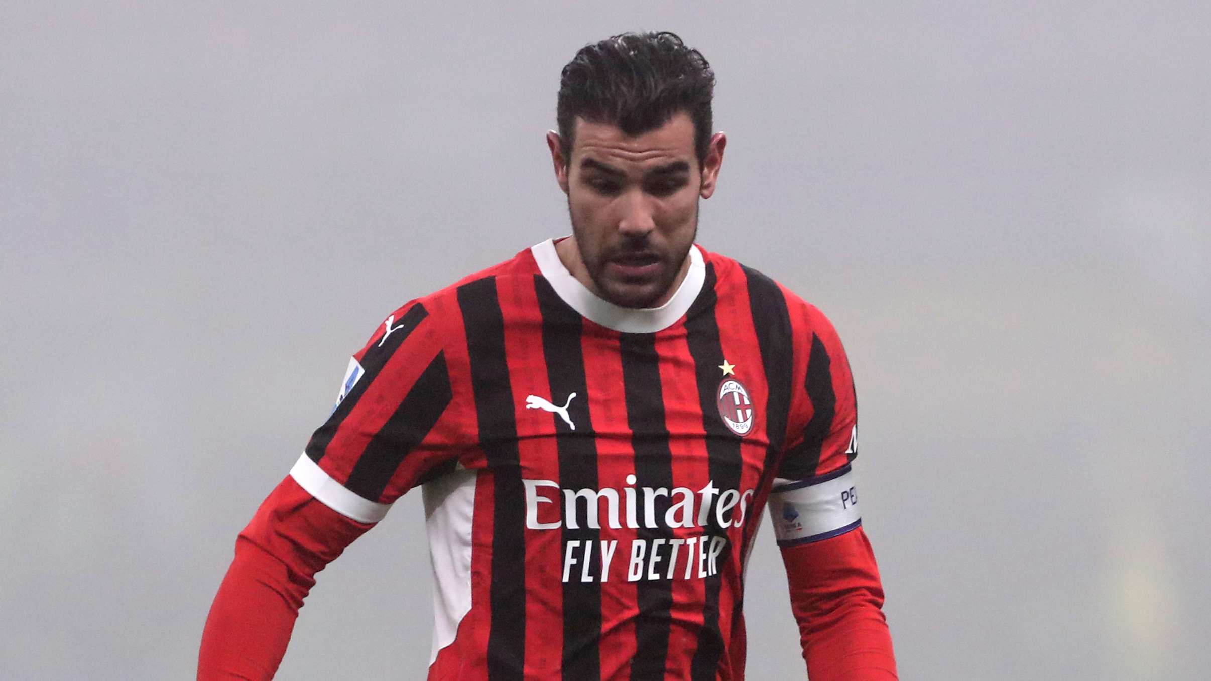 那不勒斯居然想用1200萬歐買吉爾莫，附帶一點獎金，還在考慮內雷斯.