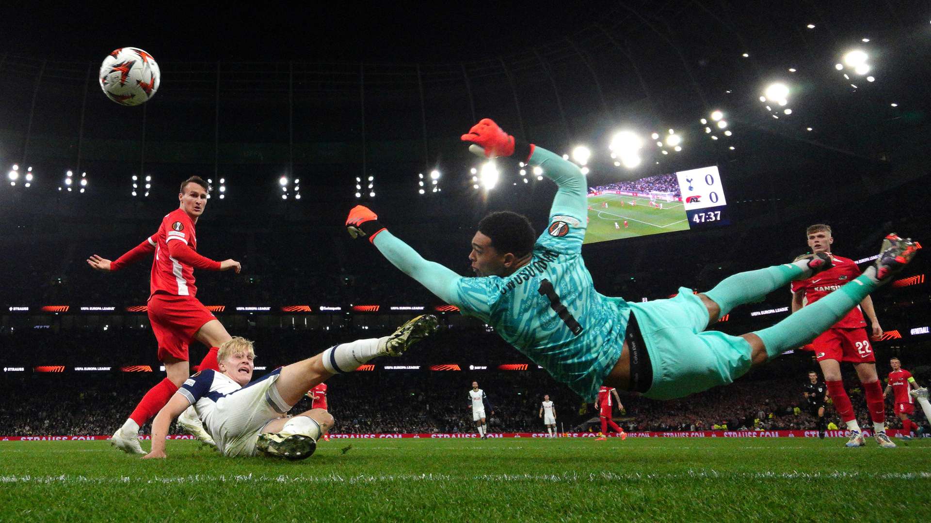 成为中国足 成为中国足